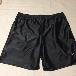 Basketball shorts